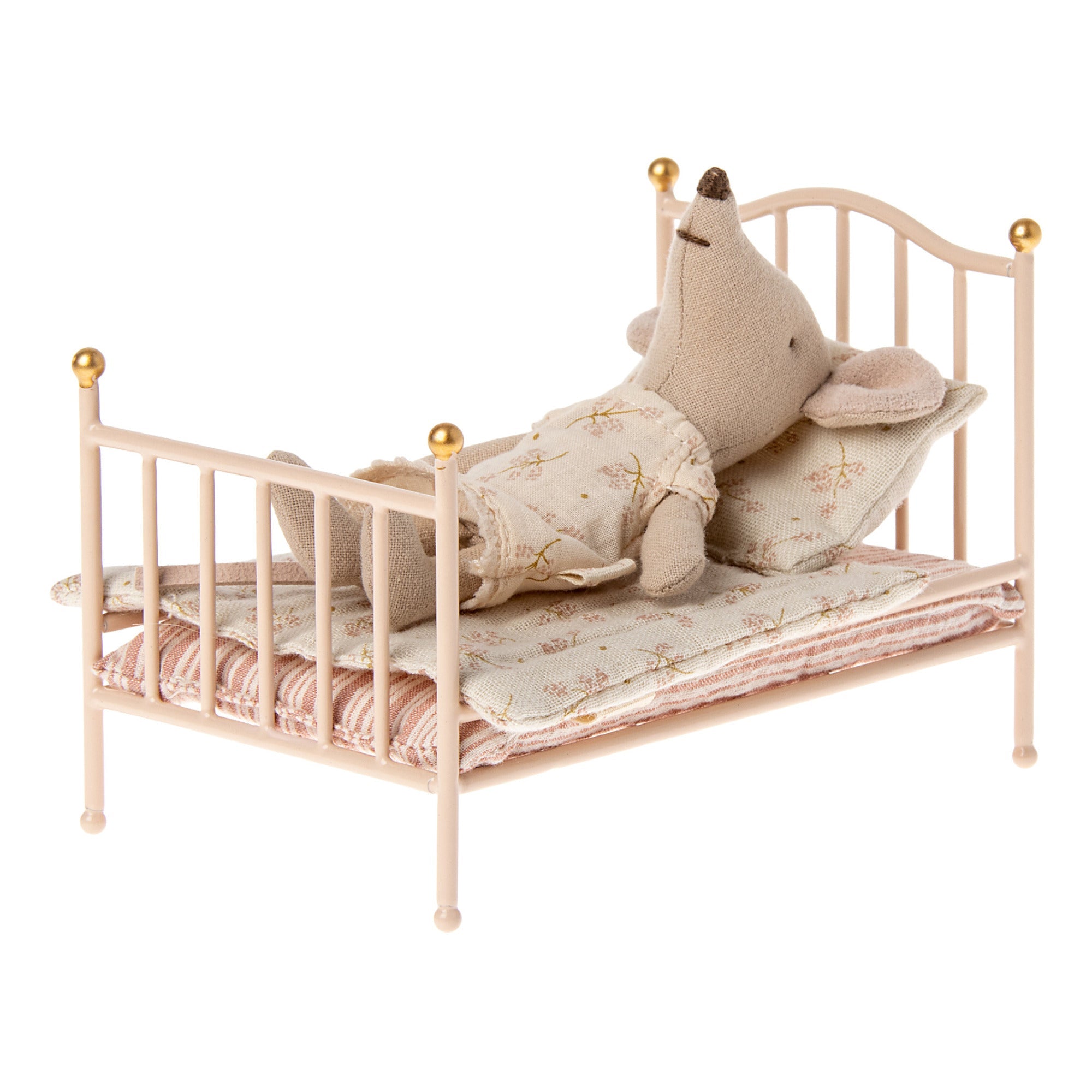 Bett Vintage