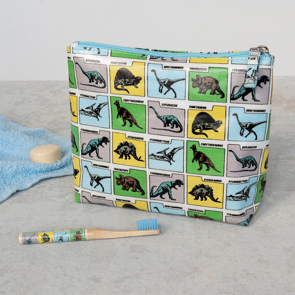 Necessaire