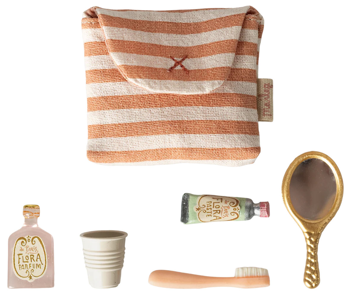 Zahnbürsten-Set in Tasche