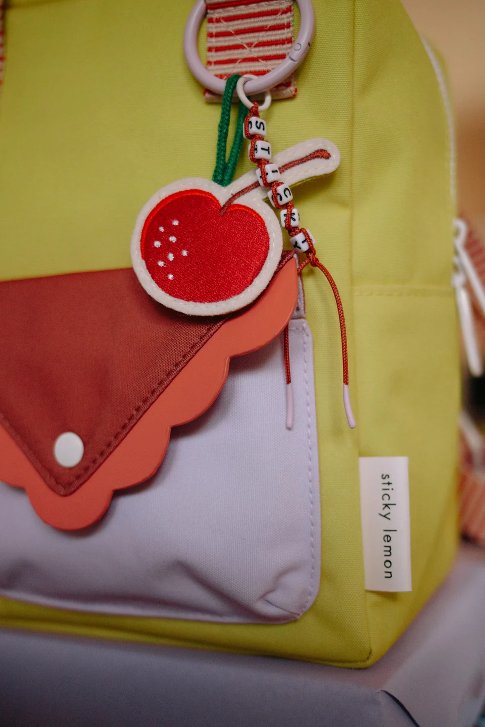 Kinderrucksack, Cherry on the Cake