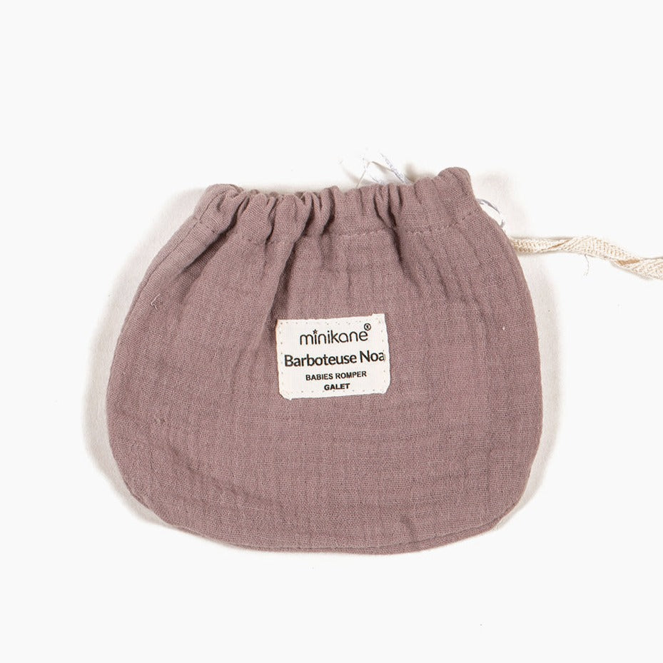 Puppenhosenkleid mit Mütze für Puppen klein